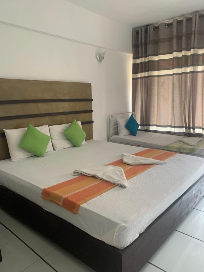 360 Beach Residence Negombo Exterior foto